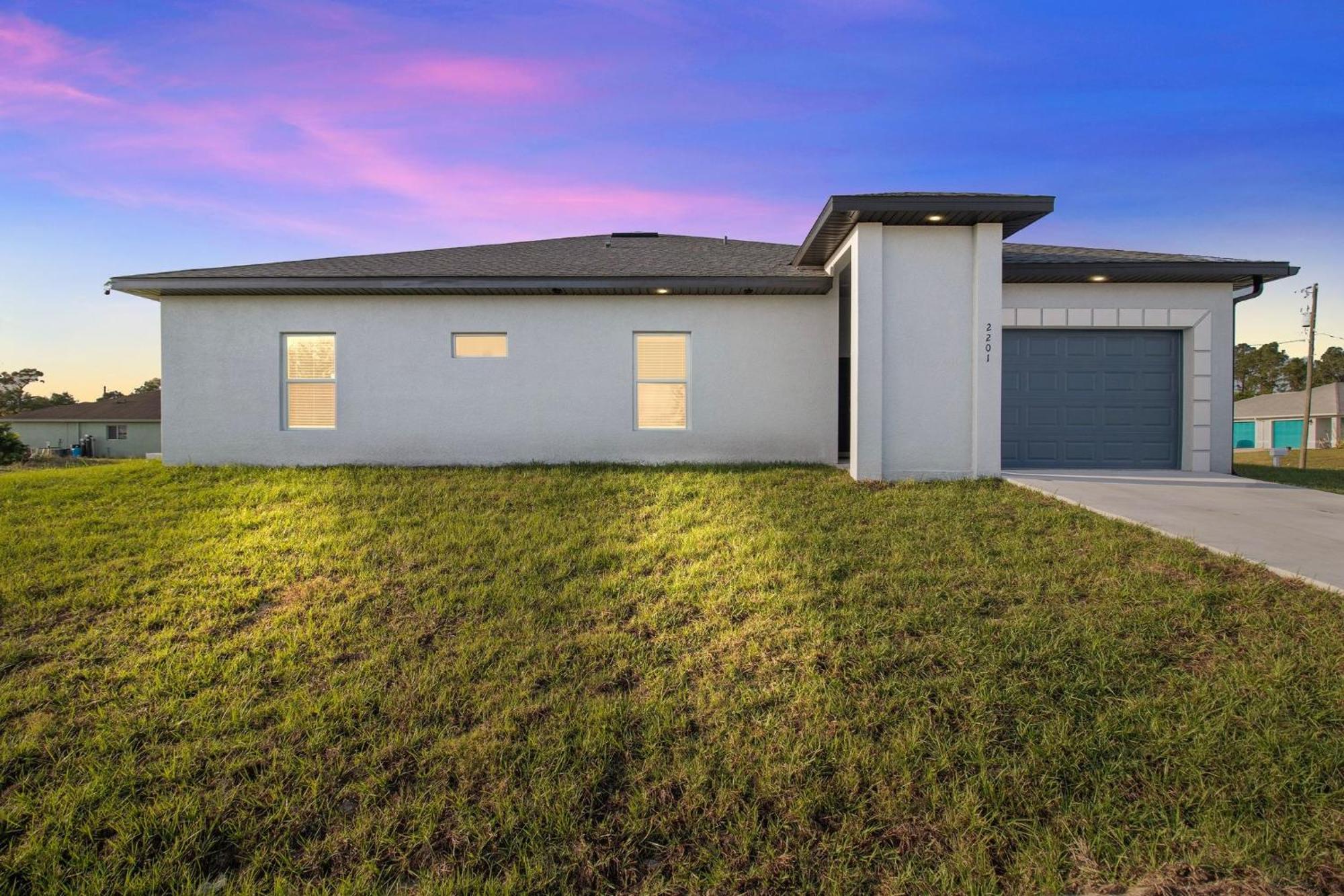 Serene Golf View Retreat Duplex Apartment Lehigh Acres Exterior photo